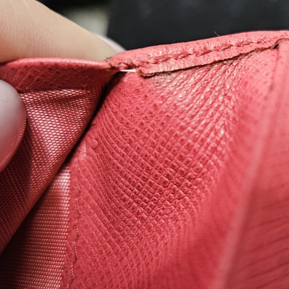 Prada Key Holder - Picture 6 of 10